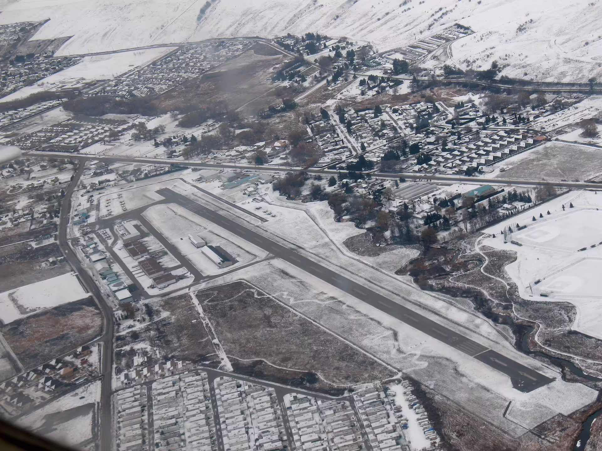 Vernon Regional Airport (YVE)